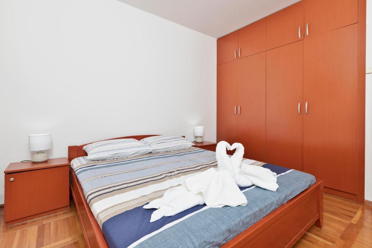 Promenade Rose Apartment โกตอร์ ภายนอก รูปภาพ