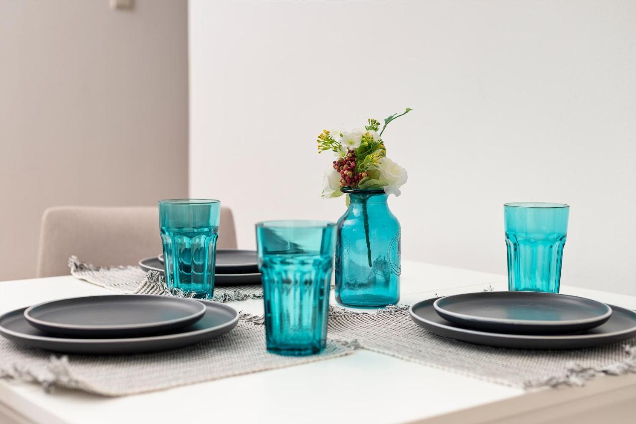 Promenade Rose Apartment โกตอร์ ภายนอก รูปภาพ