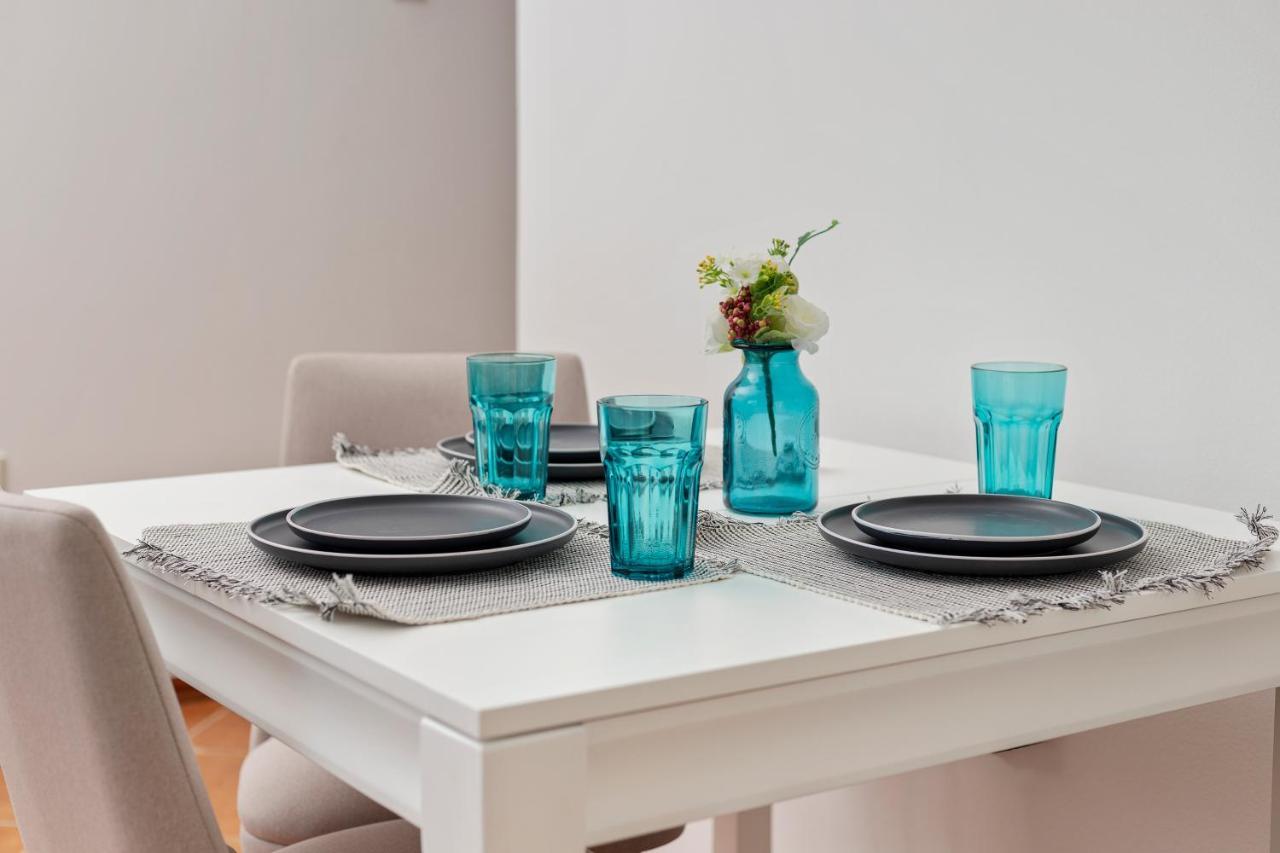 Promenade Rose Apartment โกตอร์ ภายนอก รูปภาพ